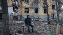 В украинской Константиновке уже почти нет уцелевших зданий, но живут несколько тысяч человек